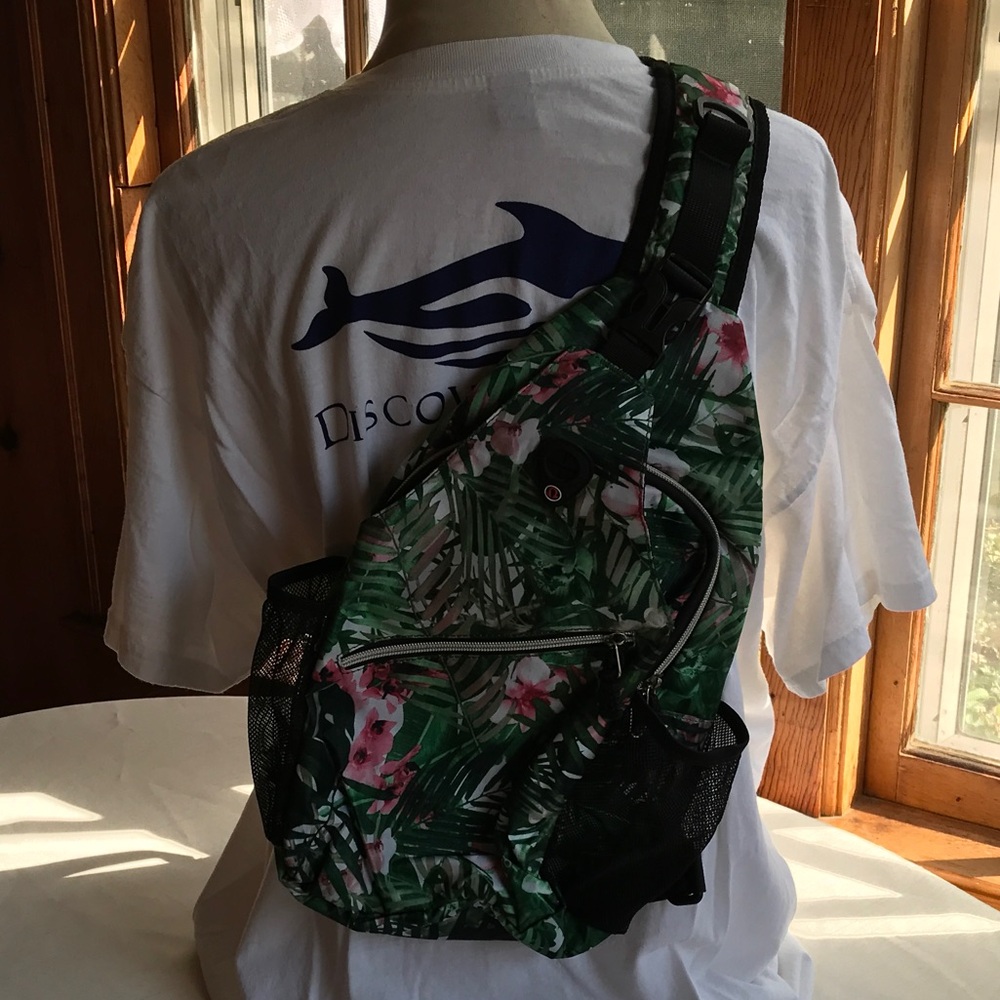 Tropical Floral Sling Bag - Picture 3 of 3